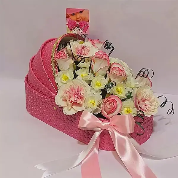 باکس گل مصنوعی گهواره ای هدیه تولد نوزاد دختر کد t32 عالیجناب با - 2