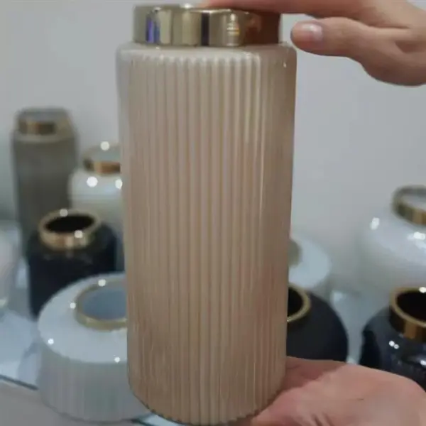 گلدان شیشه ای کبریتی لبه طلایی - 4