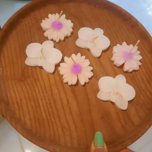 شمع گل بابونه دست ساز - 3