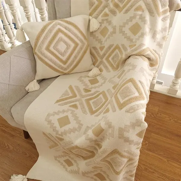 شال مبل مدل پانچدوزی کد 2 سایز 170×140 سانتیمتر - 2