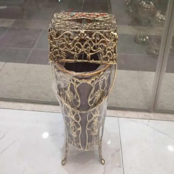 جا دستمال و سطل زباله برنجی ارتفاع 30 سانت کد honar097 - 3