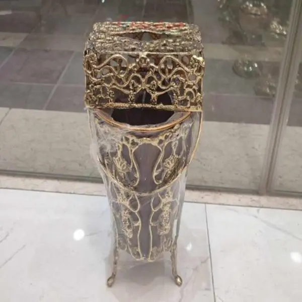 جا دستمال و سطل زباله برنجی ارتفاع 30 سانت کد honar097 - 2