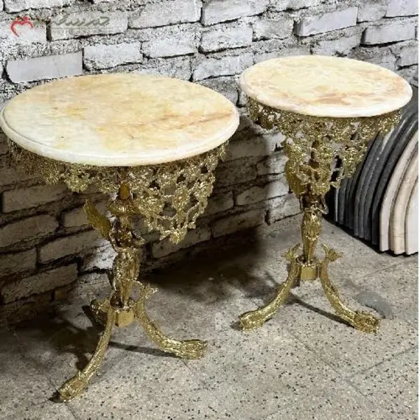 میز تلفن برنزی طرح پایه ماهی در دو سایز 40 و 50 سانت با صفحه ی سنگ مرمر و حاشیه ی گل رز تاج دار - 2
