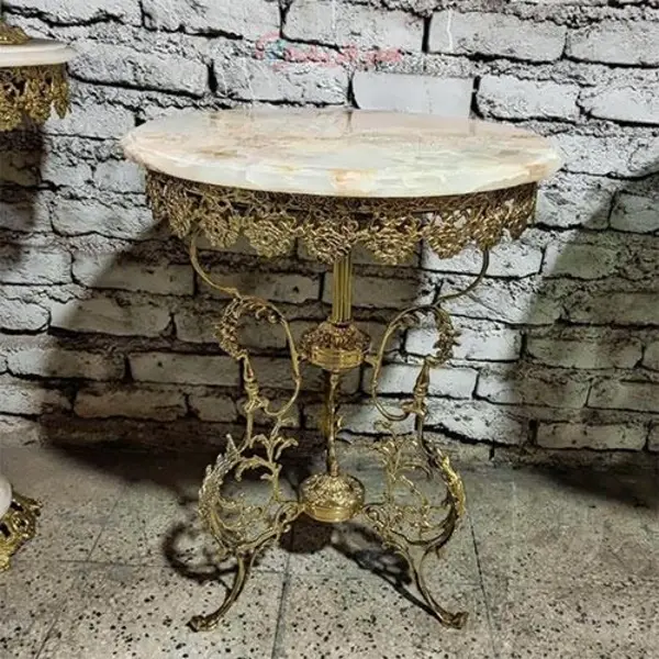 میز فرانسوی گل رز سه پایه، فوق العاده شیک با آبکاری درجه یک - 2