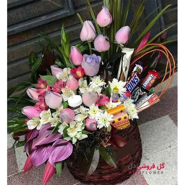 سبد گل و شکلات 322 - 2