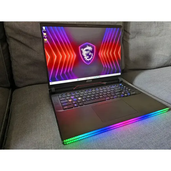 لپ تاپ 16 اینچی ام اس آی مدل Raider GE68 HX 14VFG-i7 14700HX-RTX4060 8GB-64GB DDR5-1TB+512GB SSD-QHD 240Hz-W - 3